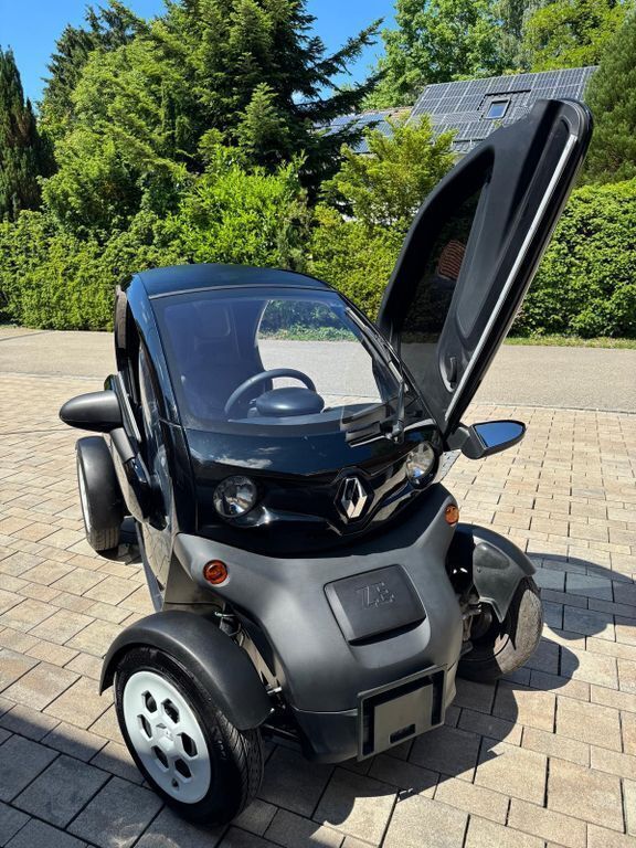 Schwarz Gebraucht 2021 Renault Twizy Life Kleinwagen | 6.000 € - Bild 1/4