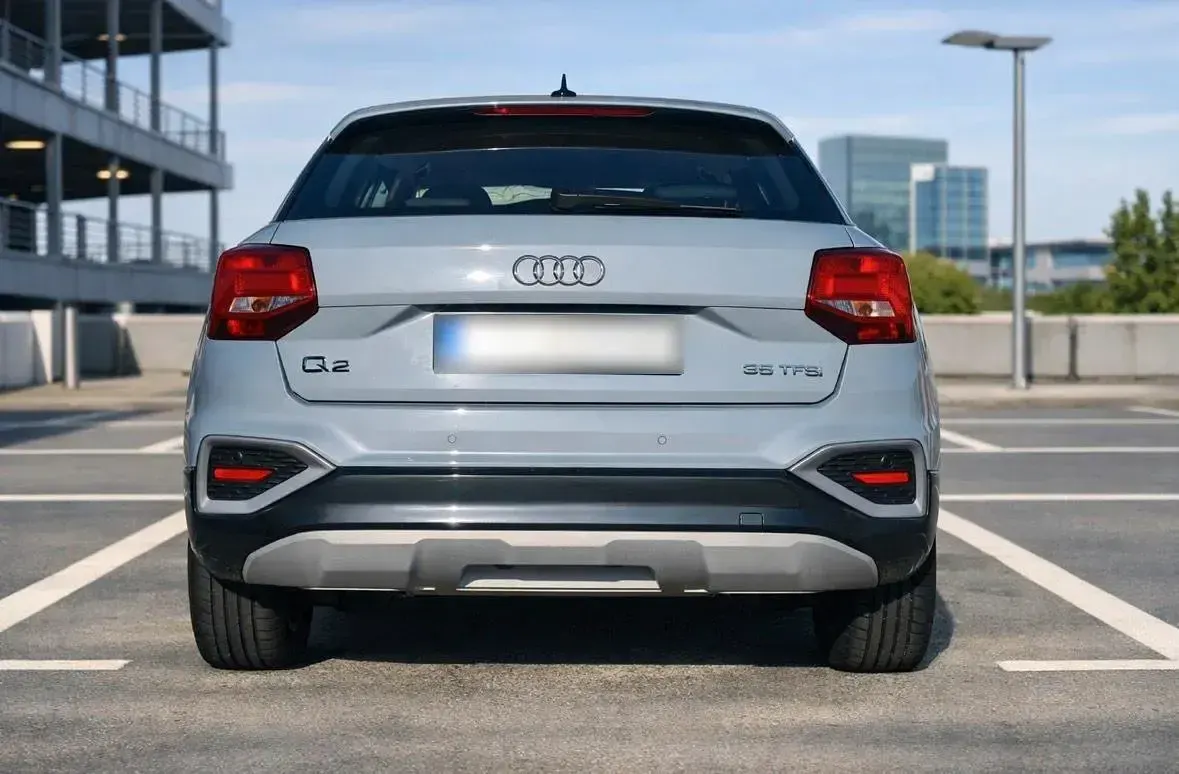 Gebraucht Audi Q2 150 PS (110 kW) 2022 Grau SUV