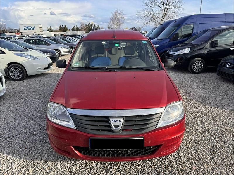 Gebraucht Dacia Logan MCV 75 PS (55 kW) 2011 Rot Kombi