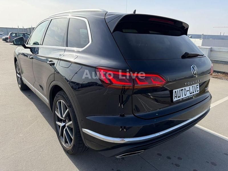 Gebraucht VW Touareg 381 PS (280 kW) 2021 Blau SUV