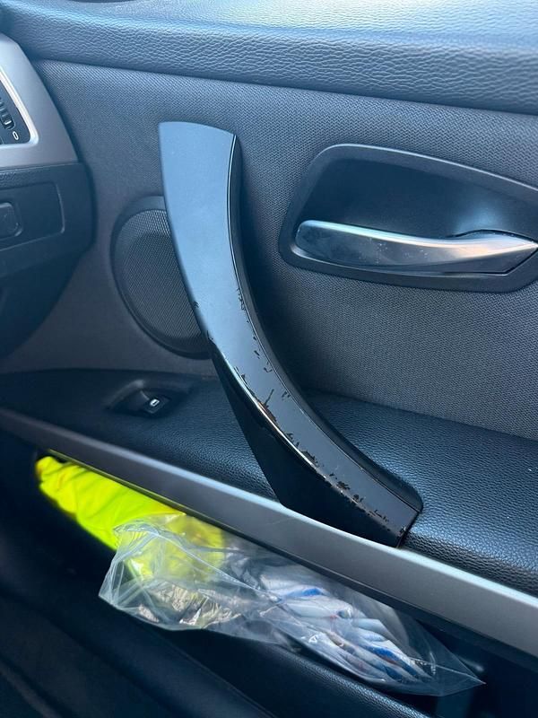 Gebraucht BMW 318 143 PS (105 kW) 2008 Blau Limousine