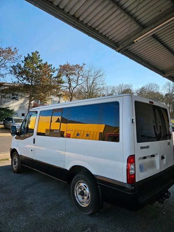 Gebraucht Ford Transit 2010 Weiß Van / Kleinbus