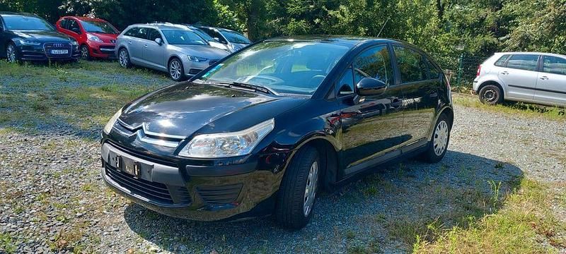 Schwarz Gebraucht 2010 Citroën C4 Advance Limousine | 2.800 € (Fairer Preis) - Bild 1/4