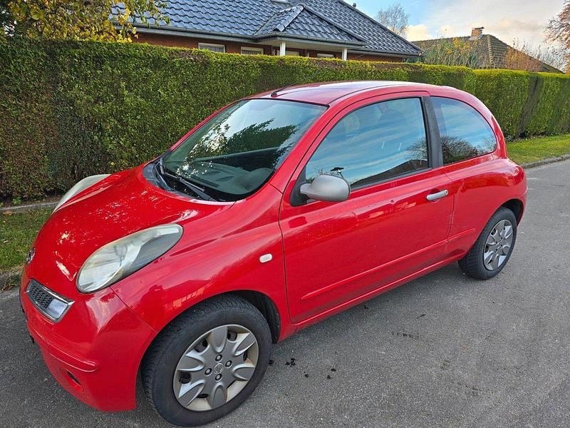 Rot Gebraucht 2009 Nissan Micra Limousine | 1.400 € (Guter Preis) - Bild 1/4