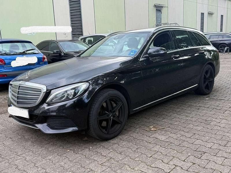 Schwarz Gebraucht 2017 Mercedes C250 Business Kombi | 10.850 € (Guter Preis) - Bild 1/4