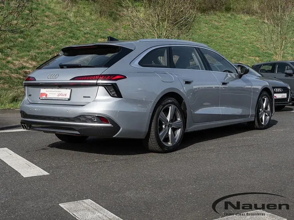 Gebraucht Audi A6 Sport 204 PS (150 kW) 2025 Florettsilber Kombi