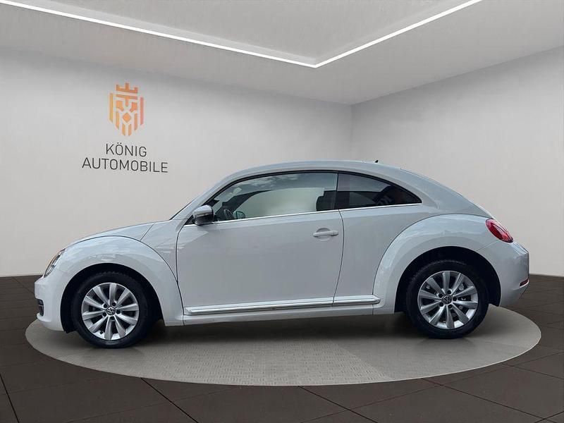 Gebraucht VW Beetle Design 105 PS (77 kW) 2013 Weiß Kleinwagen