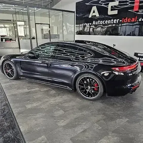 Gebraucht Porsche Panamera 460 PS (338 kW) 2019 Tiefschwarzmetallic Limousine