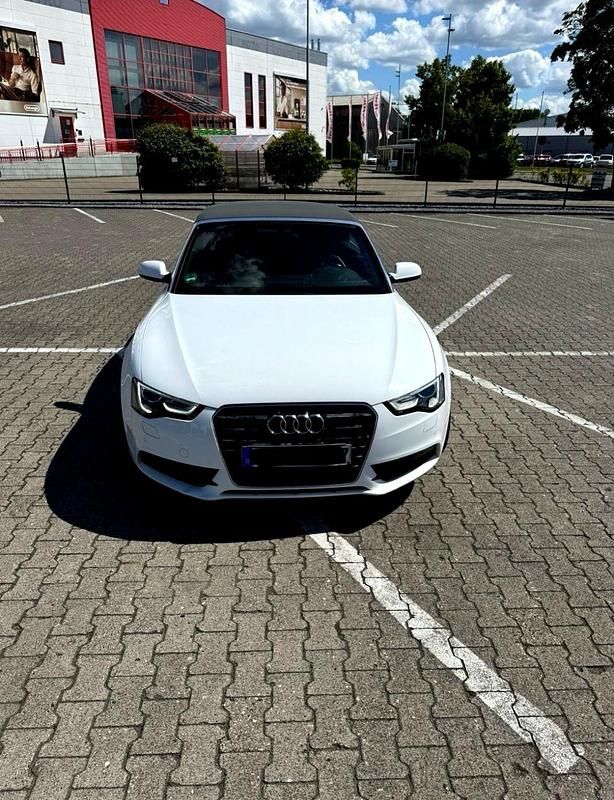 Weiß Gebraucht 2013 Audi A5 Cabriolet S-Line Cabrio | 11.900 € (Superpreis) - Bild 1/4