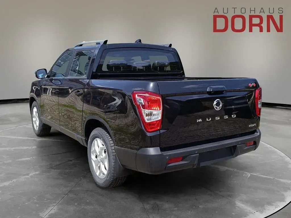 Neu KGM Musso 201 PS (147 kW) 2026 Space black Pickup