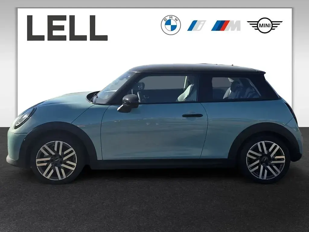 Używany Mini Cooper Classic 156 KM (114 kW) 2024 Zielony Hatchback