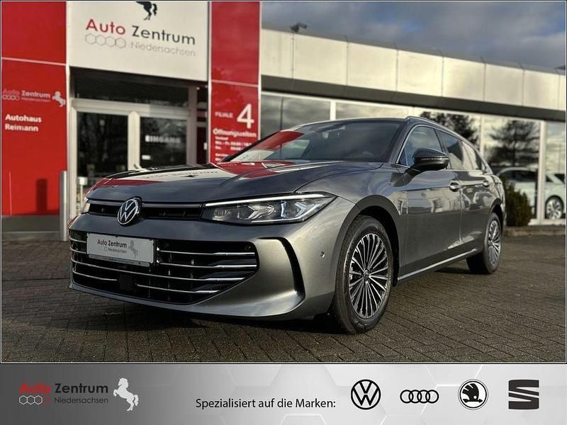 Diabase gray metallic Gebraucht 2025 VW Passat Elegance Kombi | 43.970 € (Guter Preis) - Bild 1/3