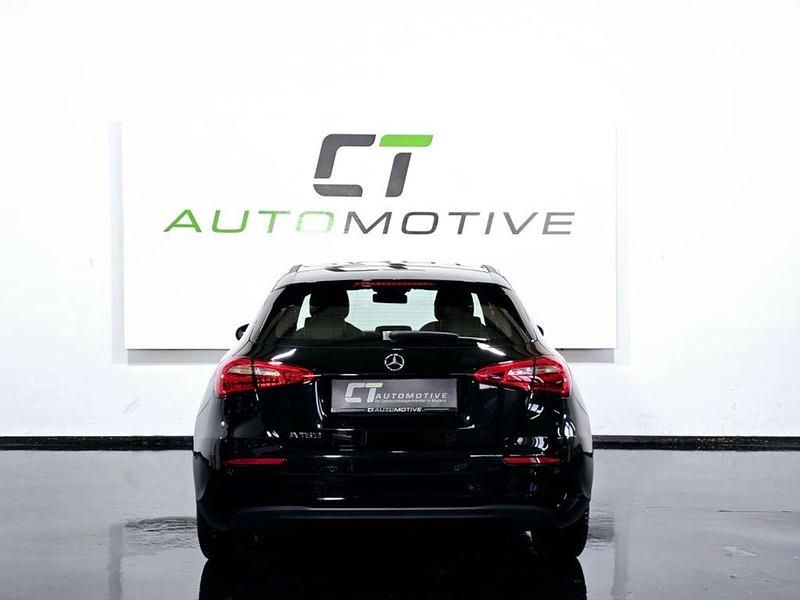 Gebraucht Mercedes A160 109 PS (80 kW) 2022 Schwarz Limousine