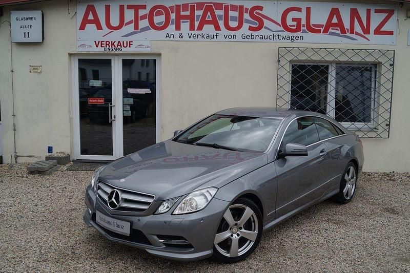 Grau Gebraucht 2013 Mercedes E250 AMG Coupé | 18.999 € (Fairer Preis) - Bild 1/4