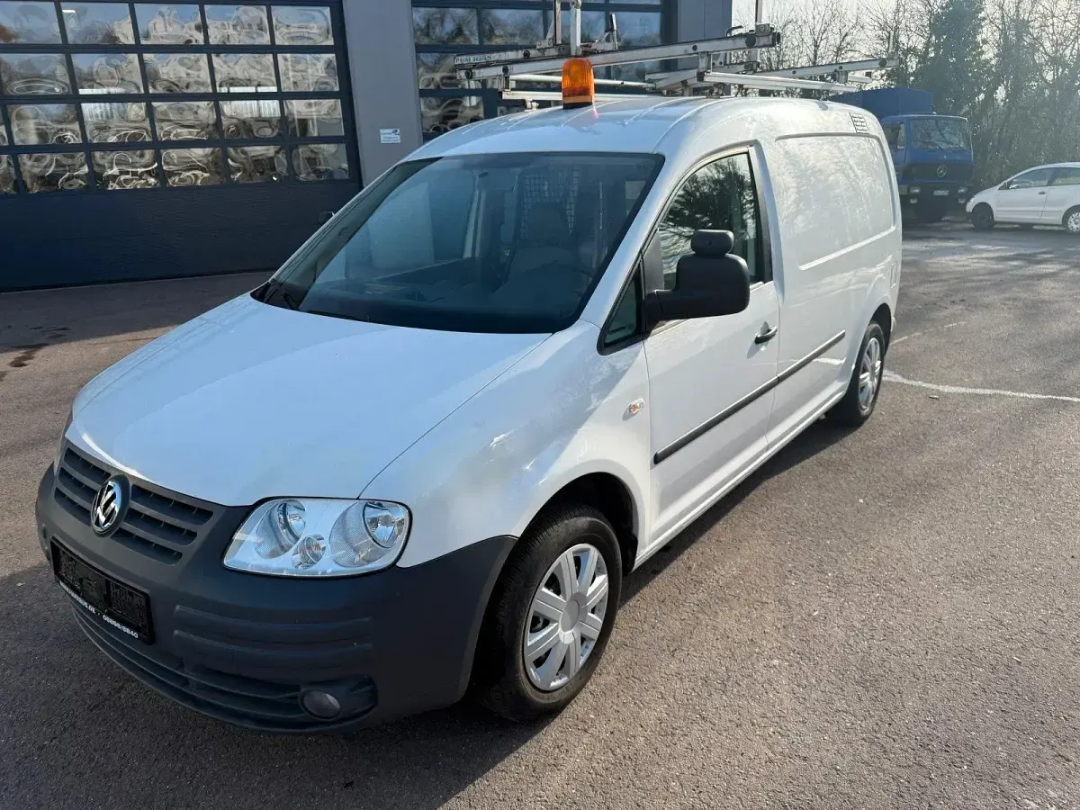 Second-hand VW Caddy Maxi 102 CP (75 kW) 2010 Monovolum