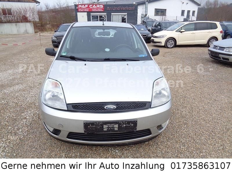 Gebraucht Ford Fiesta 69 PS (50 kW) 2005 Grau Kleinwagen