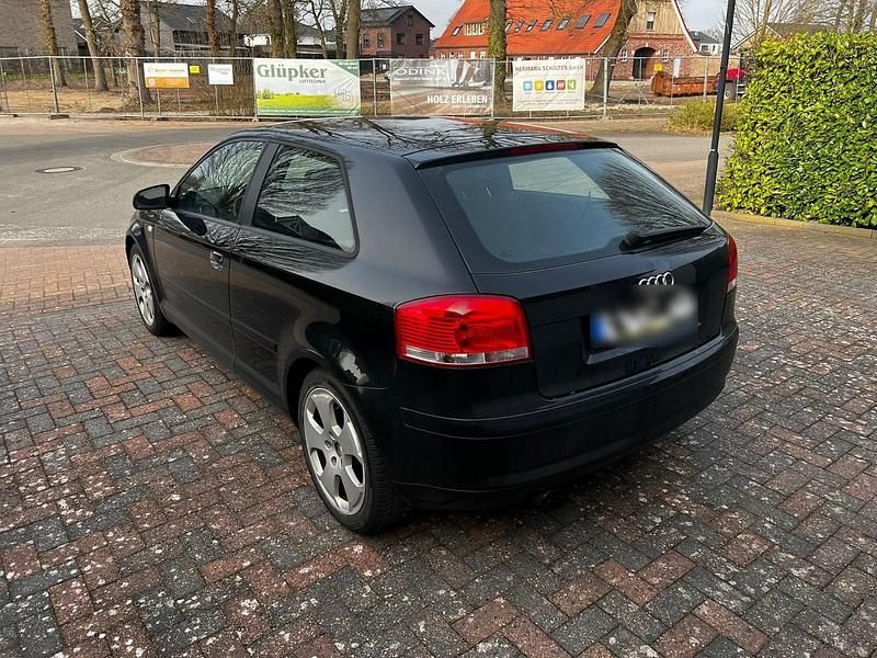 Gebraucht Audi A3 116 PS (85 kW) 2006 Schwarz Kleinwagen
