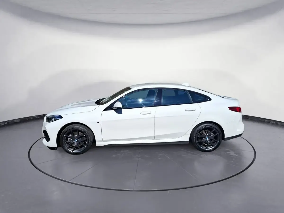 Używany BMW 218 M Sport 136 KM (100 kW) 2022 Coupe