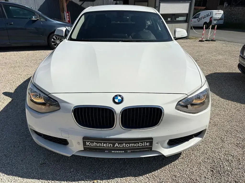 Gebraucht BMW 114 102 PS (75 kW) 2013 Weiß Kleinwagen