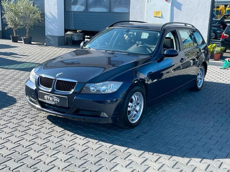 Blau Gebraucht 2007 BMW 318 Kombi | 1.999 € (Superpreis) - Bild 1/4