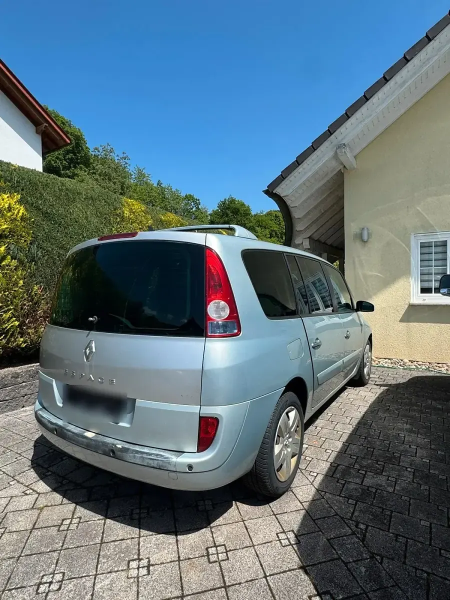 Gebraucht Renault Espace 177 PS (130 kW) 2004 Silber Van / Kleinbus