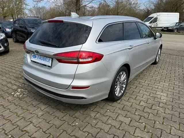 Brugt Ford Mondeo Titanium 150 HK (110 kW) 2022 Sølv Sedan