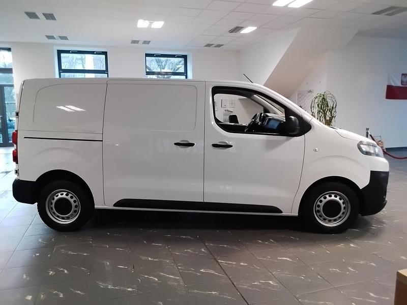 Gebraucht Citroën Jumpy 144 PS (105 kW) 2023 Weiß Van / Kleinbus
