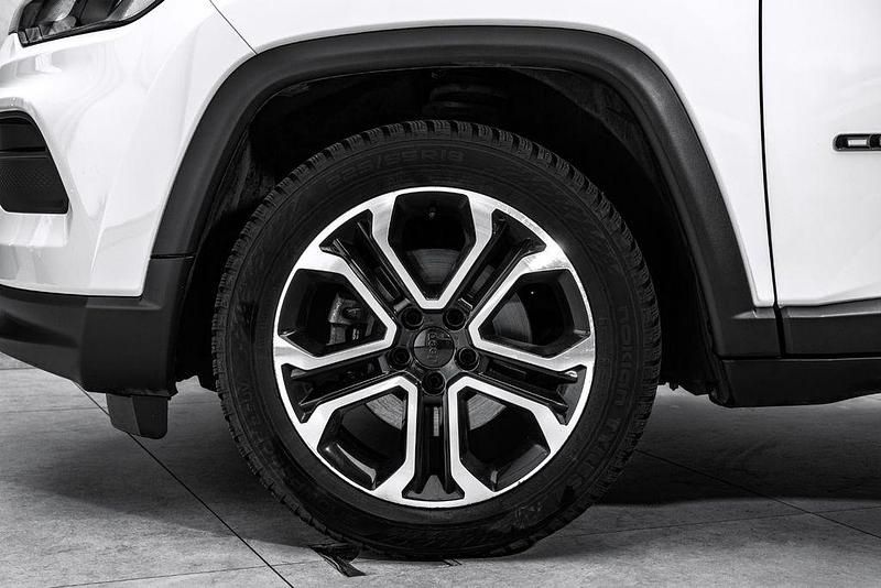 Gebraucht Jeep Compass 131 PS (96 kW) 2024 Weiß SUV