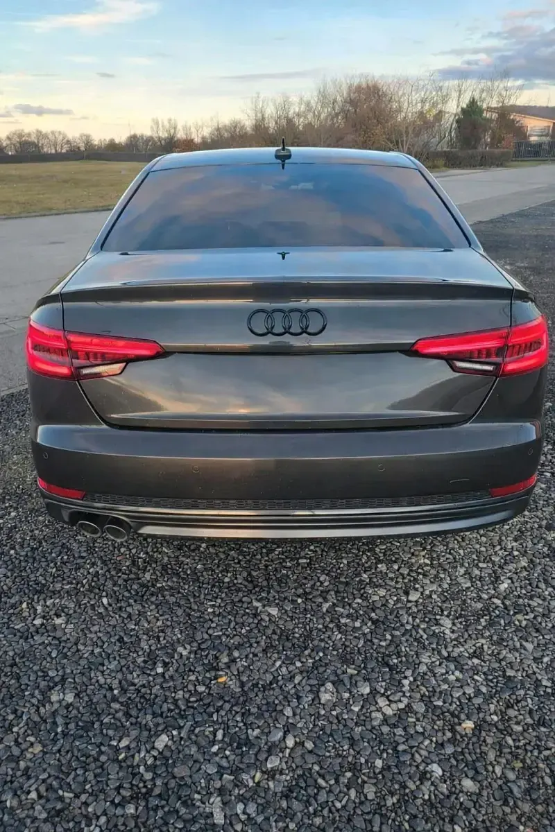 Gebraucht Audi A4 S-Line 190 PS (139 kW) 2016 Grau Limousine