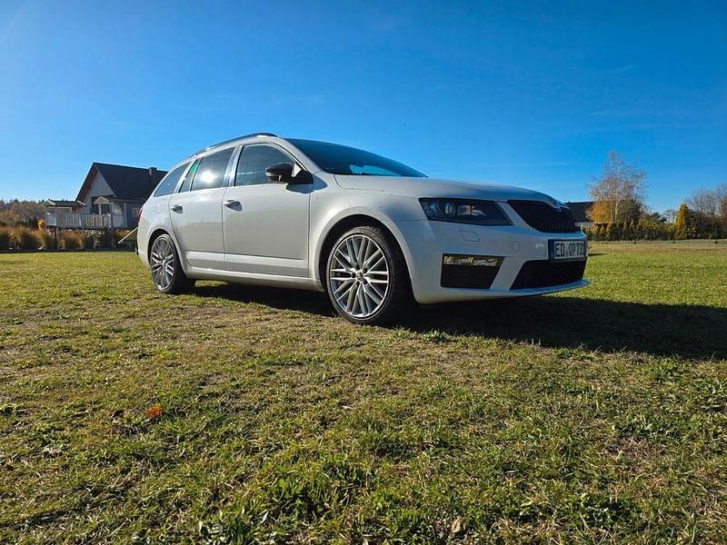Gebraucht Skoda Octavia RS 184 PS (135 kW) 2016 Weiß Kombi