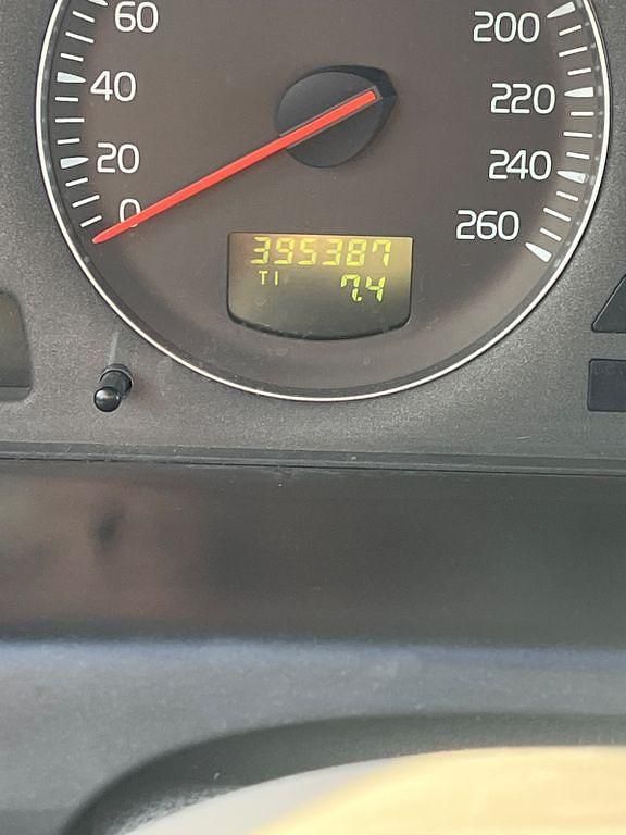 Gebraucht Volvo V70 185 PS (136 kW) 2006 Silber Kombi