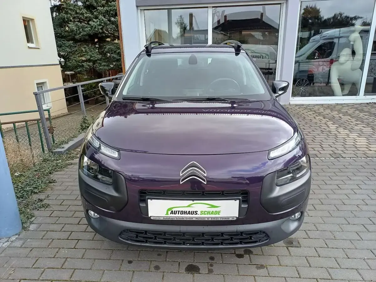 Gebraucht Citroën C4 Feel 99 PS (72 kW) 2017 Lackierung noctambule/metallic SUV