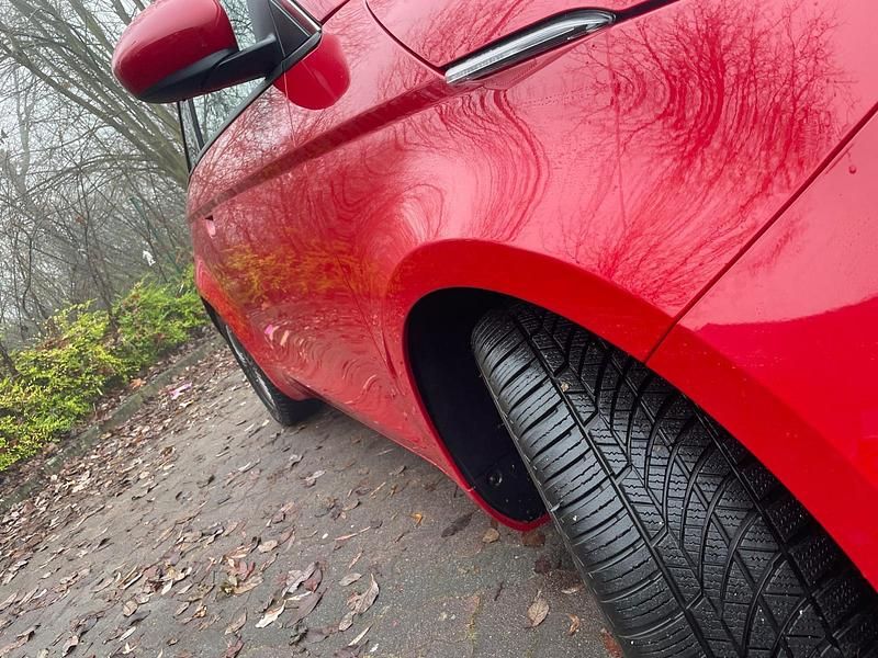 Gebraucht Fiat 500e 86 kW (118 PS) 2022 Rot Cabrio