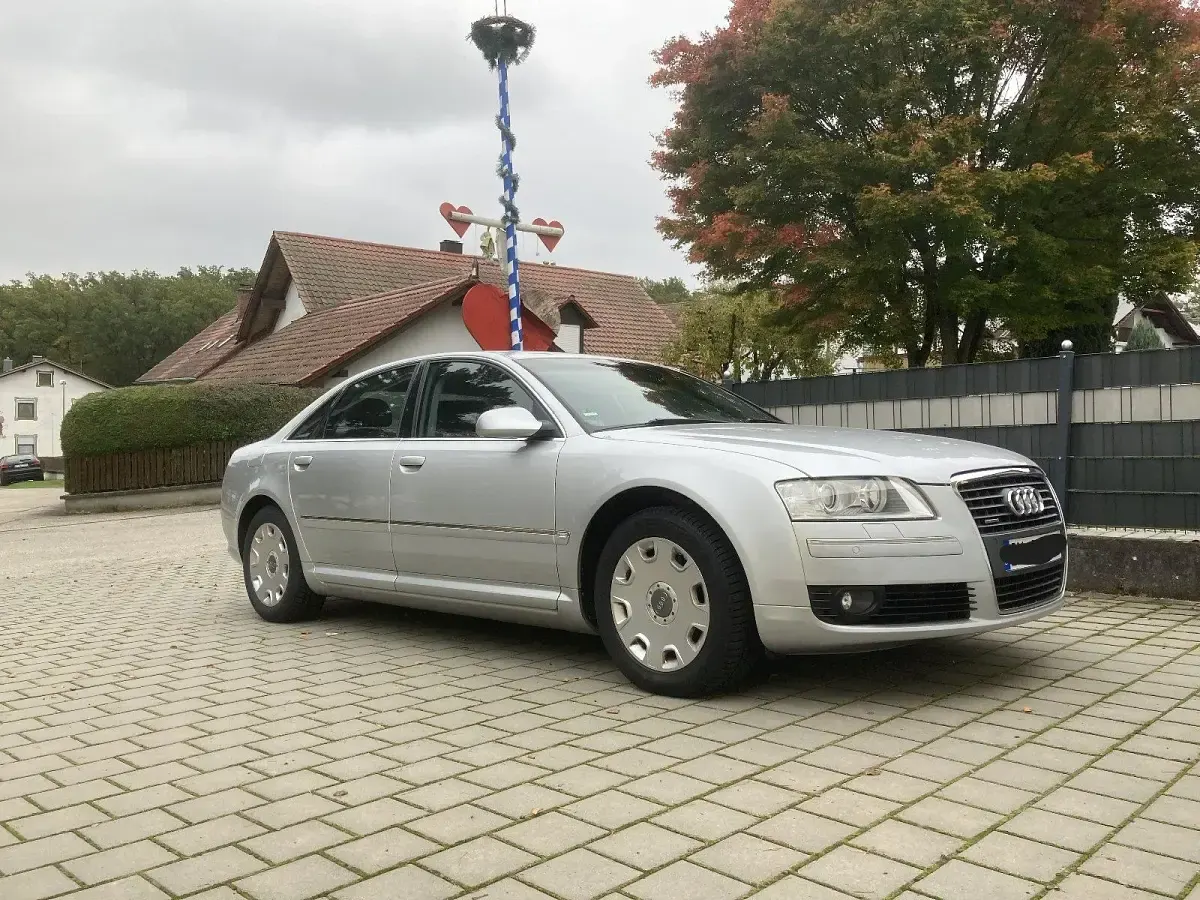 Usata Audi A8 232 CV (170 kW) 2007 Argento Berlina