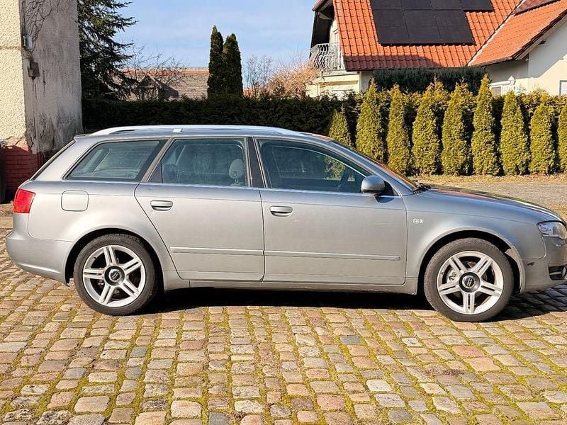 Gebraucht Audi A4 140 PS (102 kW) 2006 Grau Kombi