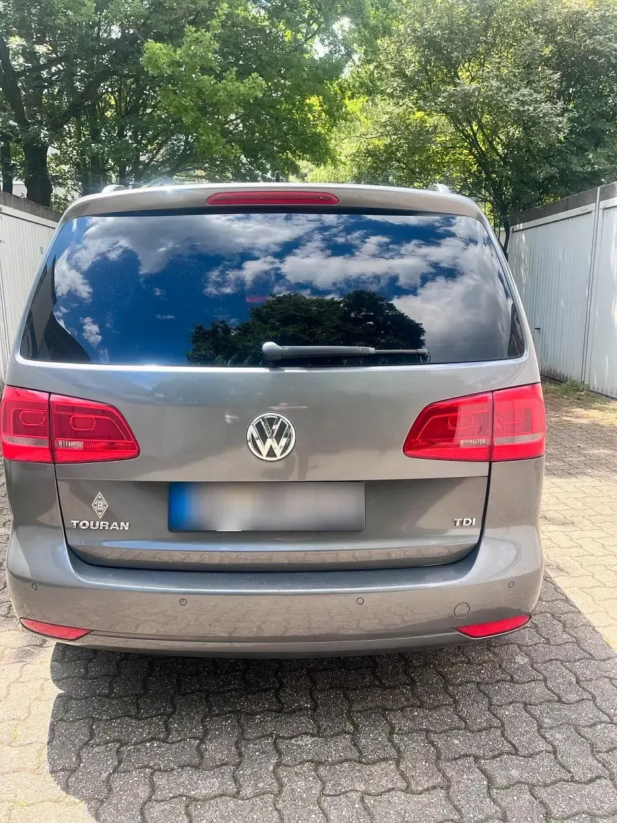 Gebraucht VW Touran 105 PS (77 kW) 2012 Grau Van / Kleinbus