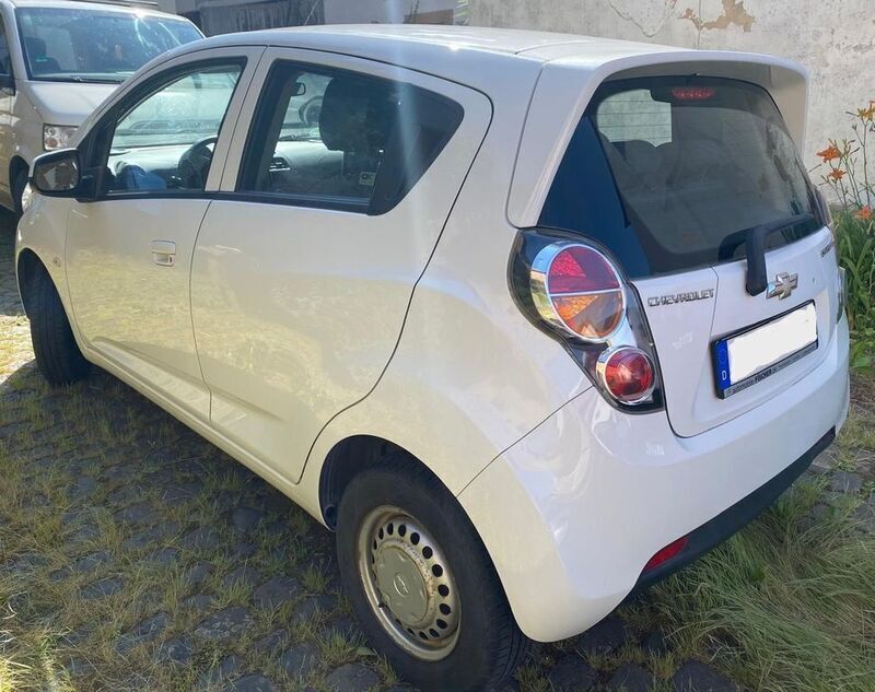 Gebraucht Chevrolet Spark LS 68 PS (50 kW) 2012 Weiß Kleinwagen