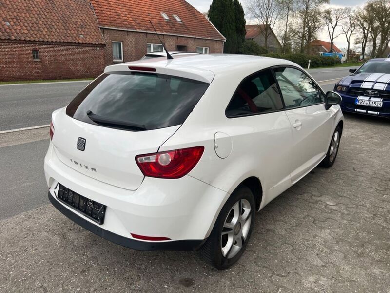 Gebraucht Seat Ibiza SC 86 PS (63 kW) 2010 Weiß Kleinwagen
