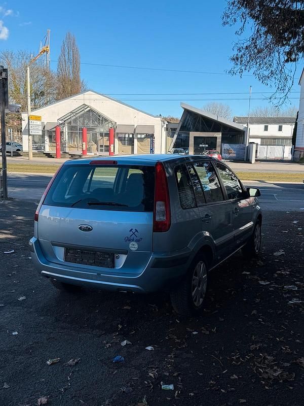 Gebraucht Ford Fusion 100 PS (73 kW) 2006 Grau Kleinwagen