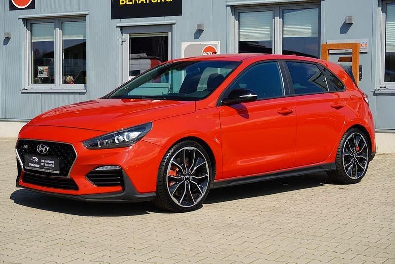 Gebraucht Hyundai i30 N Performance 275 PS (202 kW) 2019 Rot Limousine