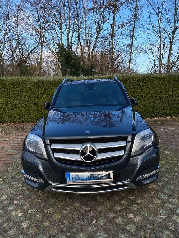 Gebraucht Mercedes GLK250 204 PS (150 kW) 2012 Grau SUV