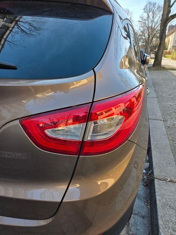 Gebraucht Hyundai ix35 Trend 116 PS (85 kW) 2015 Braun SUV