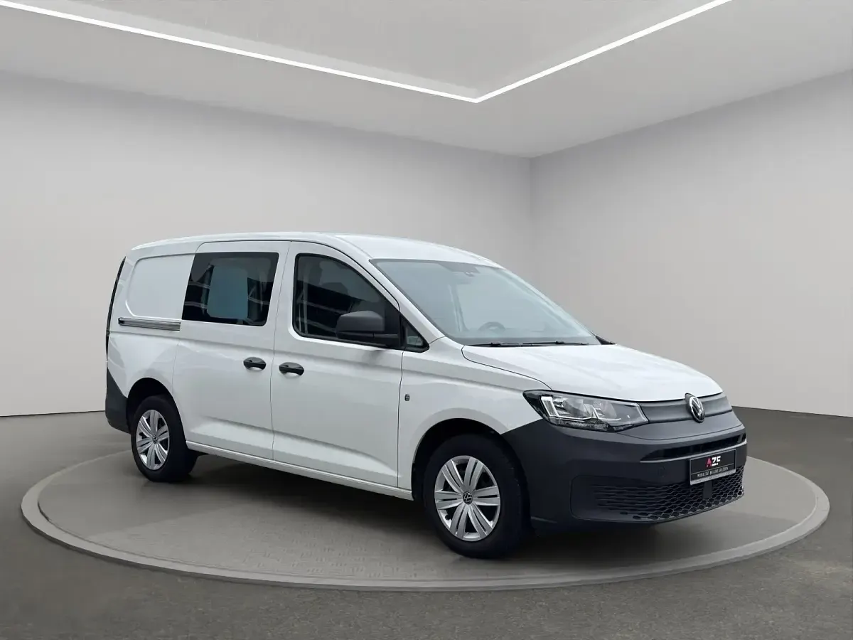 Gebraucht VW Caddy Maxi 102 PS (75 kW) 2022 Candyweiß Van / Kleinbus