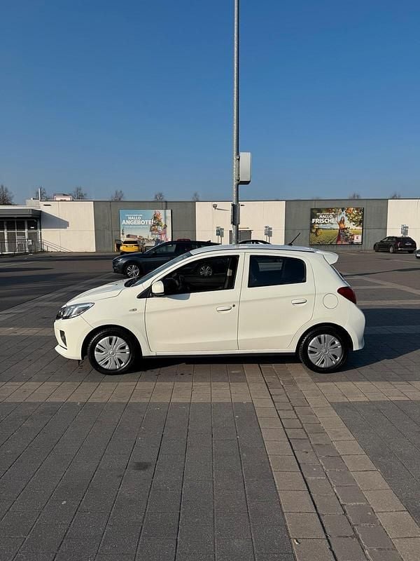 Gebraucht Mitsubishi Space Star 71 PS (52 kW) 2022 Kleinwagen