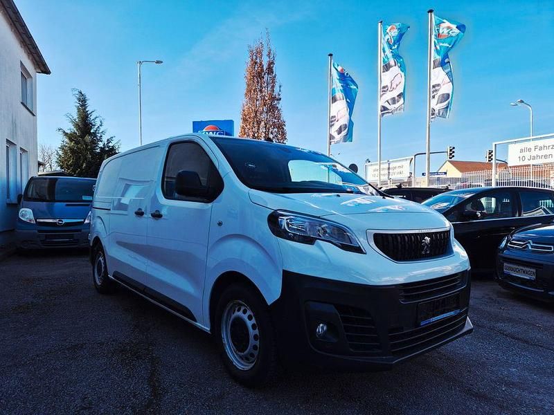 Gebraucht Peugeot Expert 120 PS (88 kW) 2021 Weiß Van
