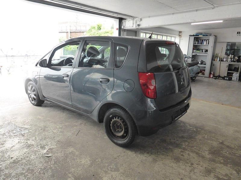 Gebraucht Mitsubishi Colt Inform 75 PS (55 kW) 2009 Grau Kleinwagen