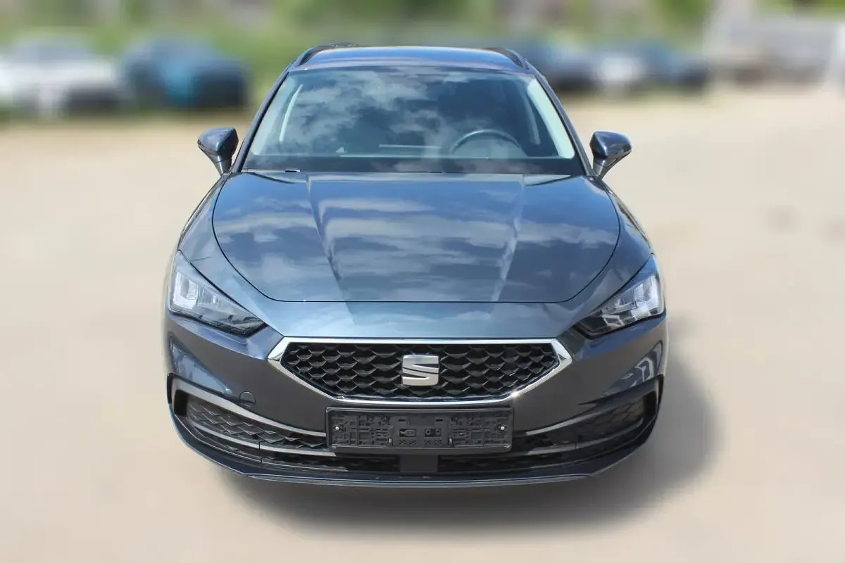Second-hand Seat Leon ST Style 110 CP (80 kW) 2024 Gri Break