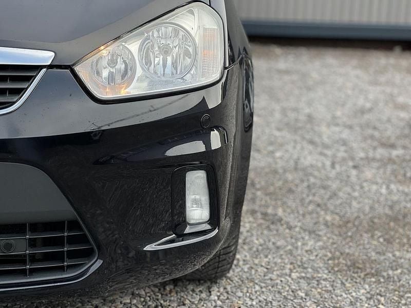 Gebraucht Ford C-MAX Titanium 125 PS (91 kW) 2010 Schwarz Van / Kleinbus