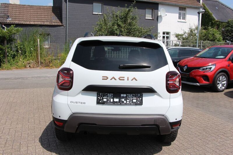 Gebraucht Dacia Duster Extreme 150 PS (110 kW) 2023 Weiß SUV