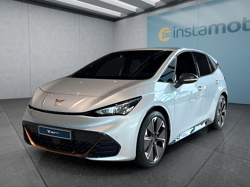 Silber Neu 2025 Cupra Born VZ2 Kleinwagen | 44.649 € (Guter Preis) - Bild 1/4